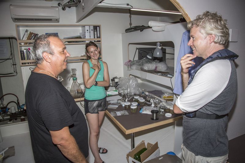 R4WO_CUBA_SCIENTIFIC_STUDY_CARLOS_HERNANDEZ_LINN_OLSEN_HANS_PETER_ARP_AUGUST_5_PHOTO_PETER_CHARAF_M05A9701_WEB.jpg