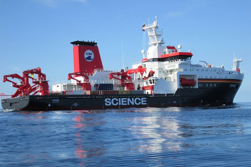 P3E81t9.jpg