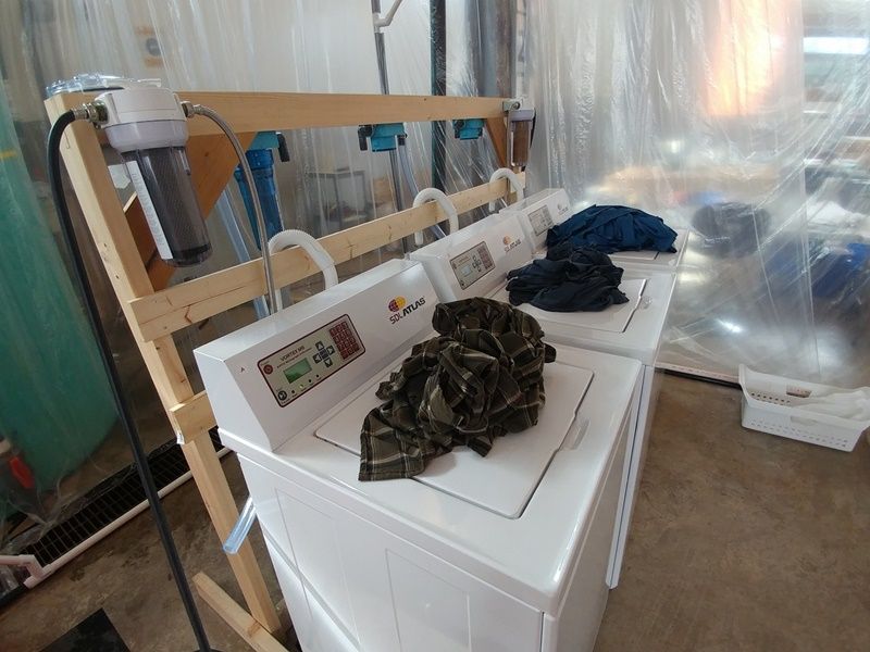 Laundry Machines Bigger.jpg