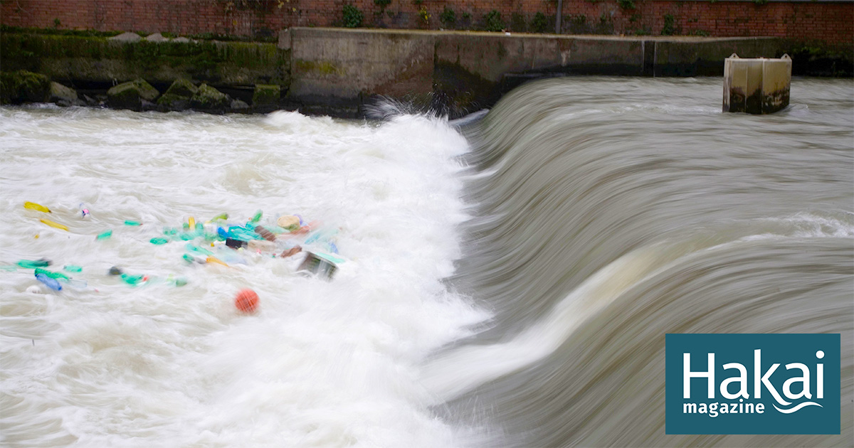 Stopping Plastic Pollution with the Power of Bubbles