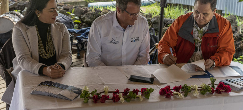 The municipality of Rapa Nui and the Race for Water Foundation have signed a MoU
