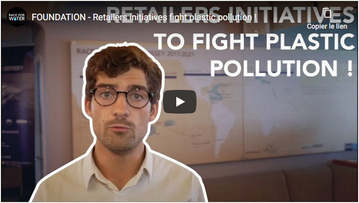Retailers initiatives fight plastic pollution !